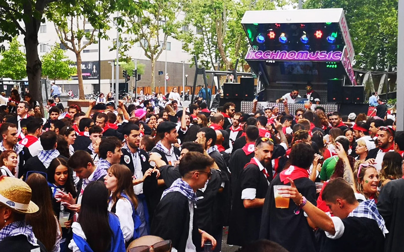 Discoteca móvil en fiestas de Viotria-Gasteiz
